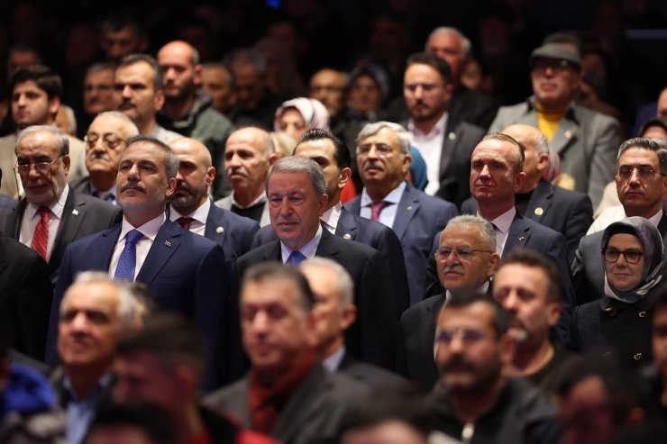 Fidan’dan Büyükkılıç’a hizmet övgüsü: "Başkanımızın ortaya koyduğu vizyon ve hizmet ger türlü takdirin üstünde"