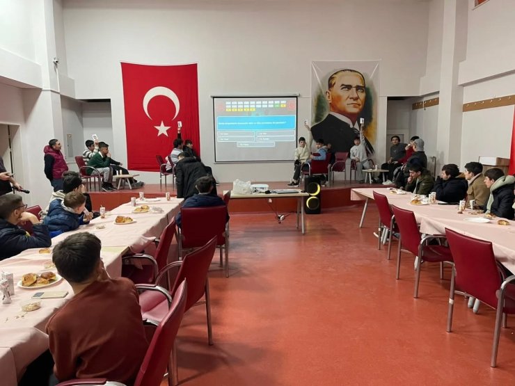 Bilecik’te ‘Evler Arası Bilgi Yarışması’ düzenlendi