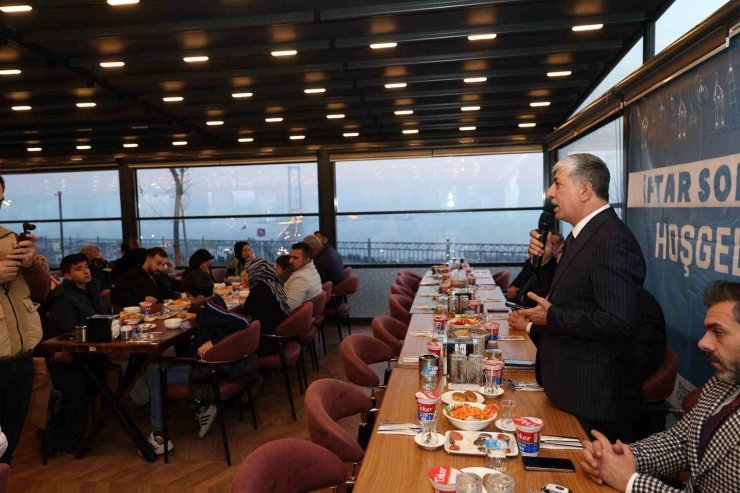 Dilovası’nda yetim ve öksüz aileleri için iftar programı düzenlendi