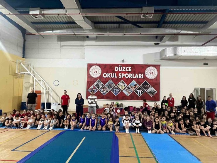 Okul sporları cimnastik müsabakaları tamamlandı