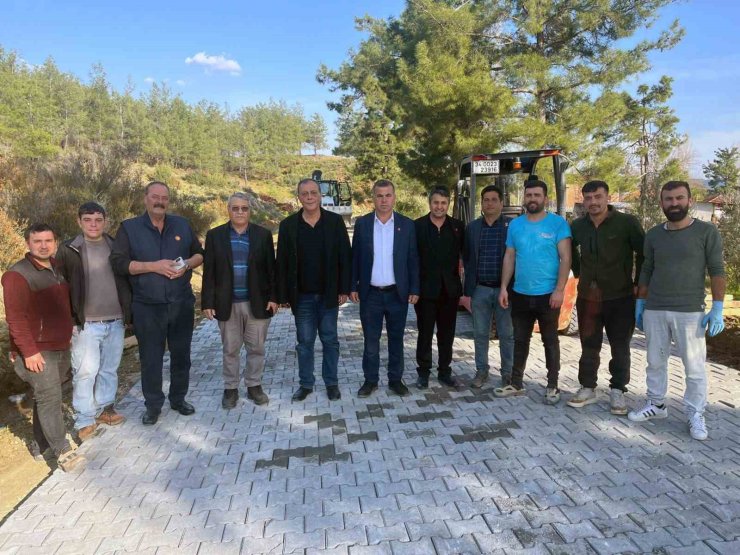 Köyceğiz’in üç mahallesinde parke çalışmaları başladı