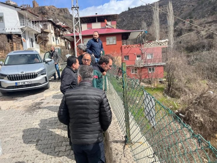 Saimbeyli’de dere ıslahı çalışmaları için saha incelemeleri gerçekleştirildi