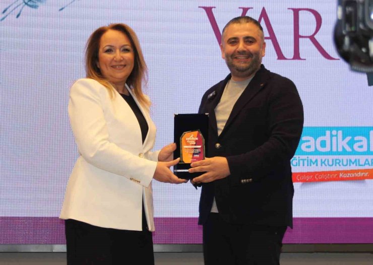 ’Zirvedeki kadınlar’ ilham veren hikayelerini paylaştı