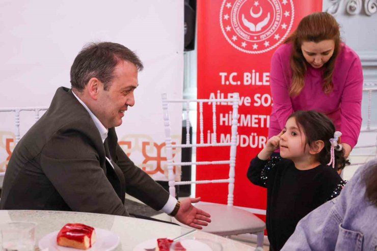 Vali Sözer, çocuk evlerinde kalan çocuklar ile iftar programında buluştu