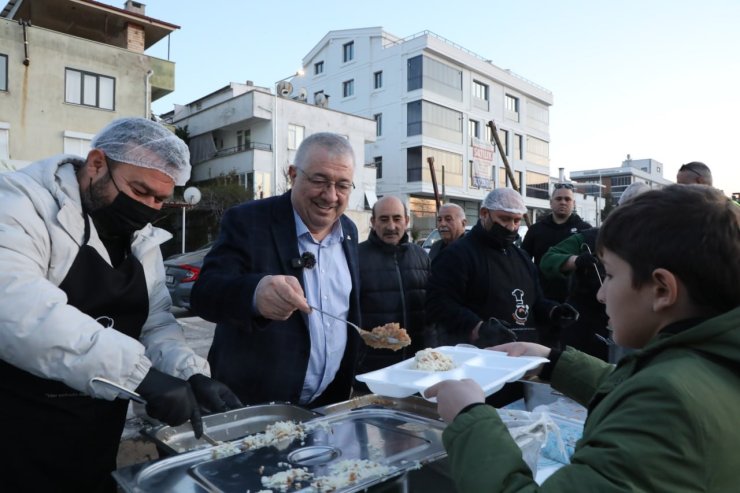Edremit iftar sofralarında buluşuyor
