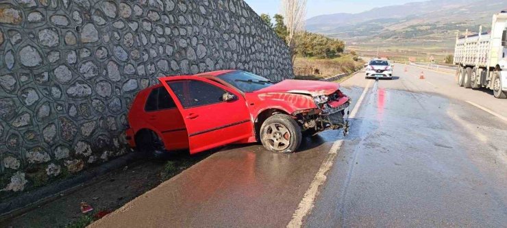 Bilecik’te trafik kazası: 2 yaralı
