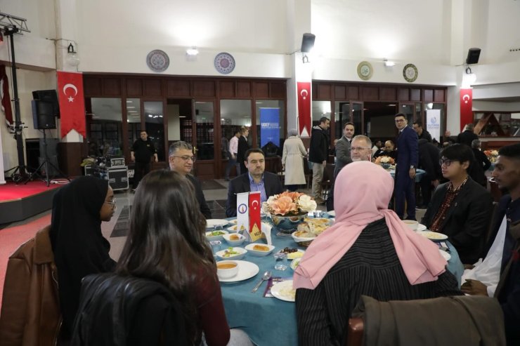 Kütahya’daki uluslararası öğrenciler iftarda buluştu