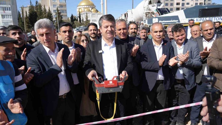 Karapınar Mahallesi’nde Atatürk Parkı’nın temeli atıldı