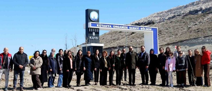 Kütahya OSB’de fidan dikim etkinliği
