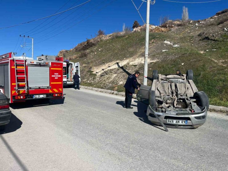Kütahya’da otomobil takla attı: 1 yaralı