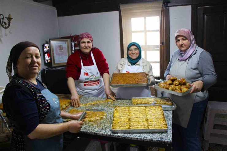 Oruçlu şehidin son isteği Amasya çöreği, 10 yıl sonra yeniden Mardin’deki silah arkadaşlarına gönderildi