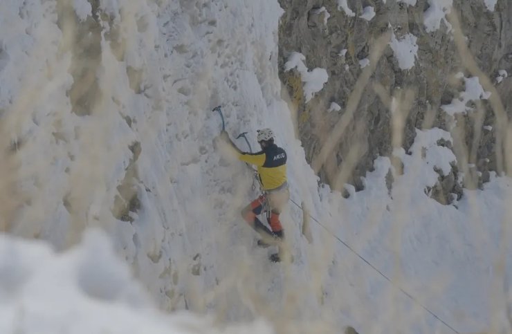 Diyadin Kanyonu’nda buz tırmanışı heyecanı