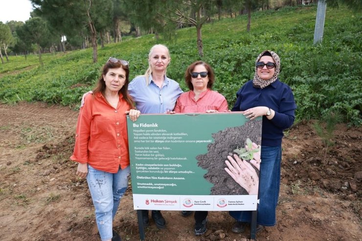 Cinayete kurban giden kadınlar anısına fidan dikildi
