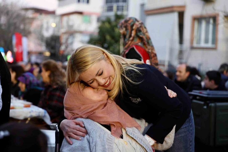 Merkezefendi Belediyesi Akkonak Mahallesi’nde iftar sofrası kurdu