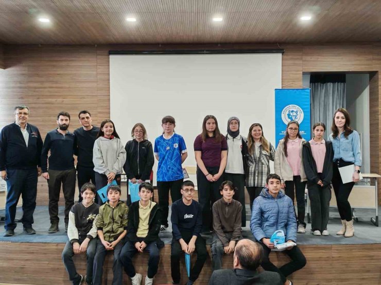 Ortaokullar arası millî kültür bilgi yarışması