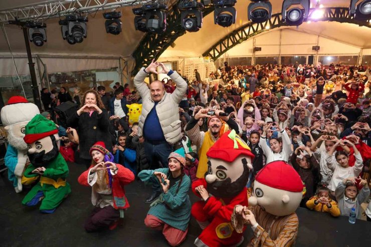 Kastamonu’da çocuklar müzikal gösterisiyle buluştu