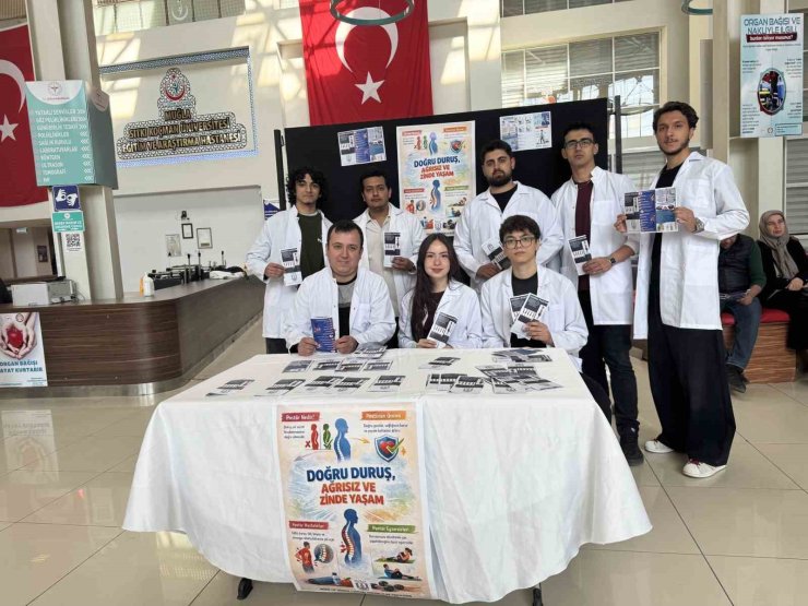 Geleceğin Doktorlarından "Doğru Duruş" seferberliği