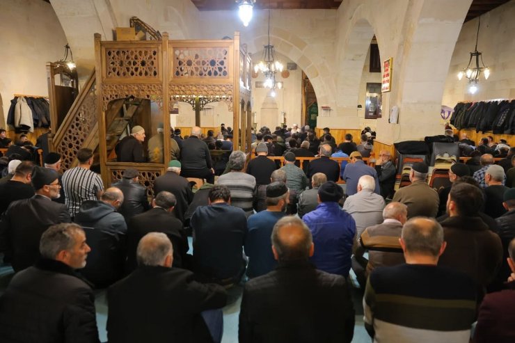 Kadir Gecesi Tarihi Ulu Camii’nde idrak edildi