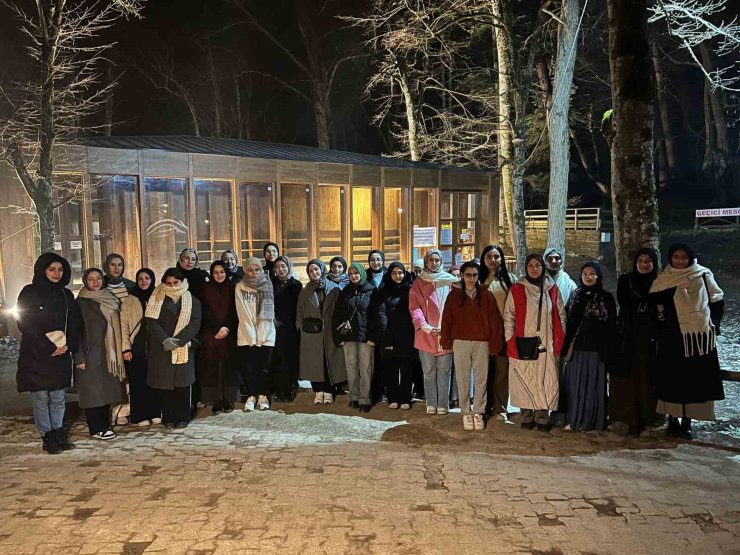 Akçakocalı gençlere sahur sürprizi