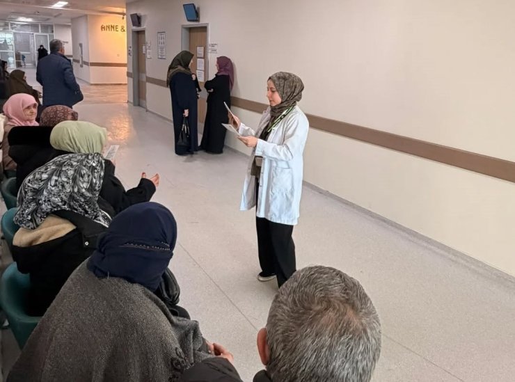 Bayburt’ta vatandaşlar böbrek sağlığı ve yaşlı bakımı konularında bilgilendirildi