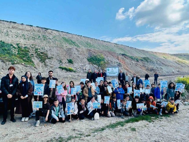 Aydın’da Orman Haftası’nda fidanlar toprakla buluştu