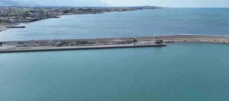 Akdeniz’in incisi Arsuz’da yat limanı modernize ediliyor