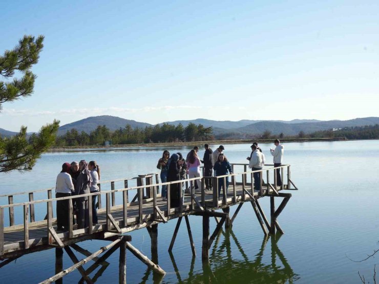 Üniversite öğrencileri Daday’ın tarihi mekanlarını ve turistik alanlarını gezdi