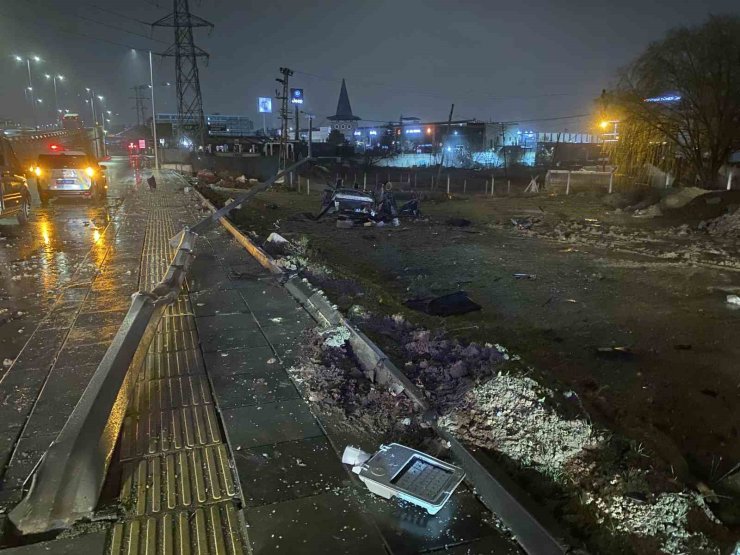 Kontrolden çıkan otomobil takla attı: 1 ölü