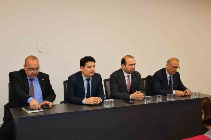 Aydın Şehir Hastanesi’nde sağlık hizmetleri değerlendirildi