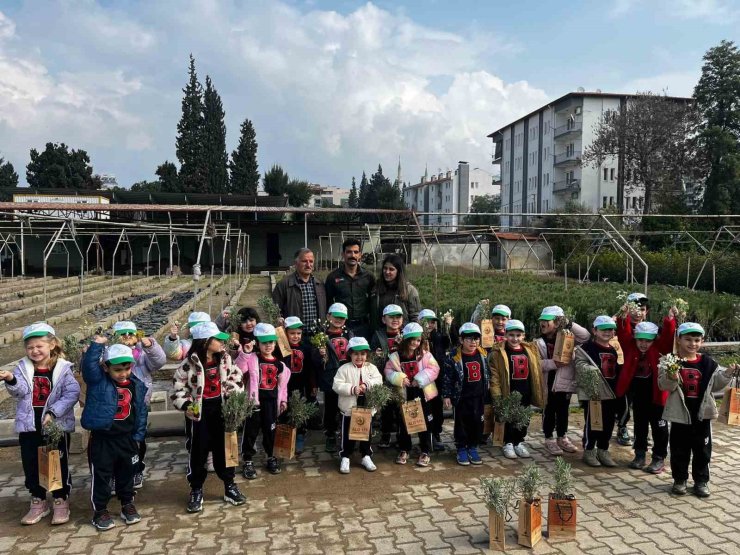 Aydın’da miniklere orman sevgisi aşılandı