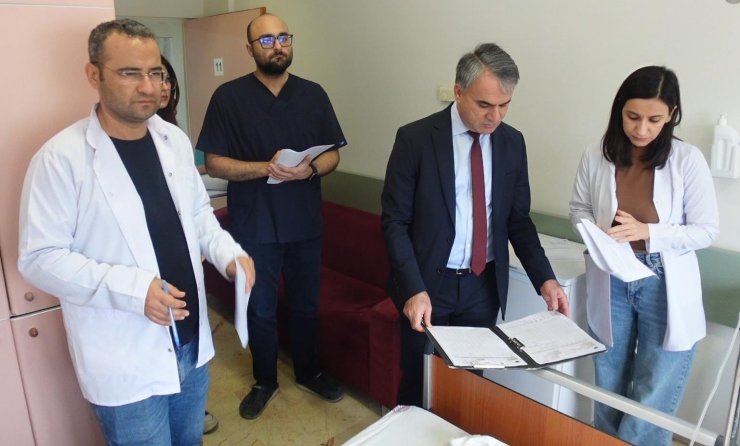 Prof. Dr. Gözel: "Yalnızca kolesterol yüksekliği başlı başına bir problemdir"