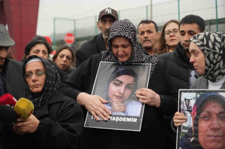 Dilovası’ndaki yangın davasında annenin sözleriyle salon buz kesti