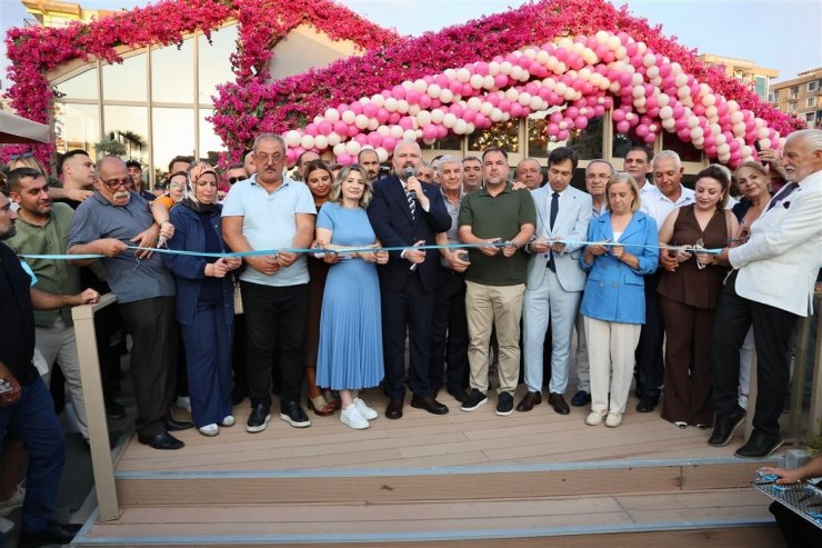 Menemen’de 9 ayda 9 tesis hizmete açıldı