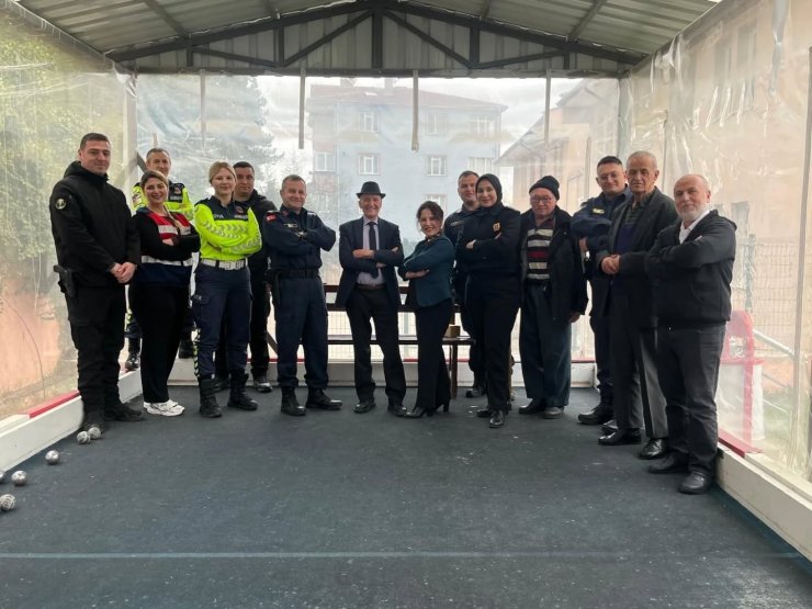 Bilecik’te jandarma huzurevi sakinleriyle buluştu