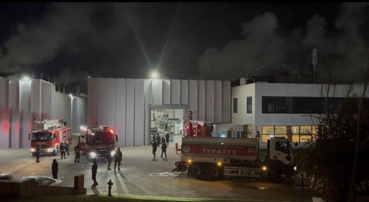 Çerkezköy OSB’de fabrika yangını kontrol altına alındı