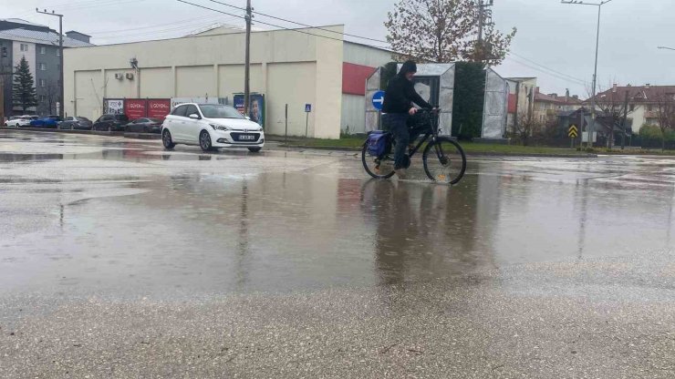 Bolu Valiliğinden "sel ve su baskını" uyarısı