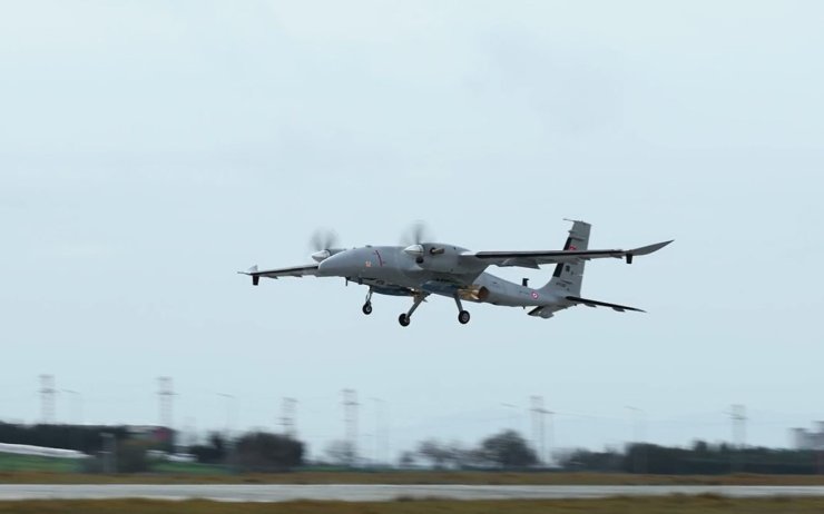 Bayraktar AKINCI TİHA, Kanatlı Güdüm Kiti 82 ile atış gerçekleştirdi