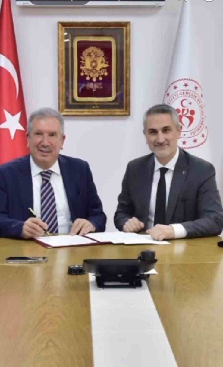 Çüngüş’e olimpik yüzme havuzu yapılacak