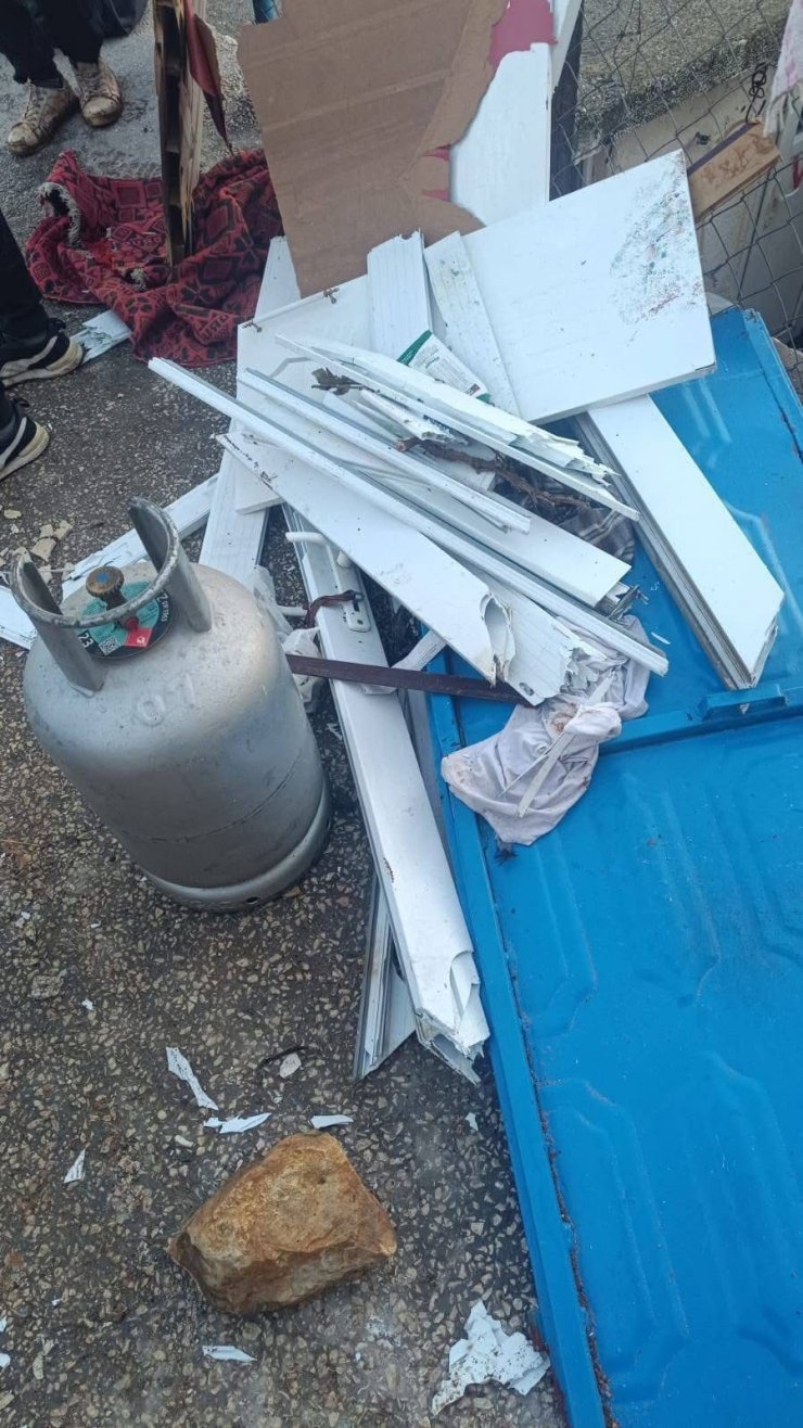 Batman’da gaz parlaması nedeniyle yaşlı kadın alevlerin arasında kaldı