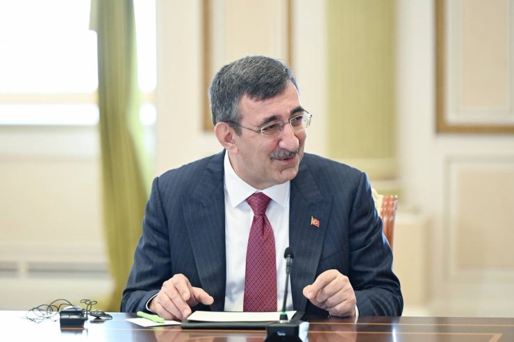 Azerbaycan Cumhurbaşkanı Aliyev, TDT Hükümet Başkanları Toplantısı katılımcılarını kabul etti