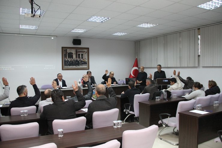 Kula Belediye Meclisi’nde 2025 faaliyet raporu reddedildi