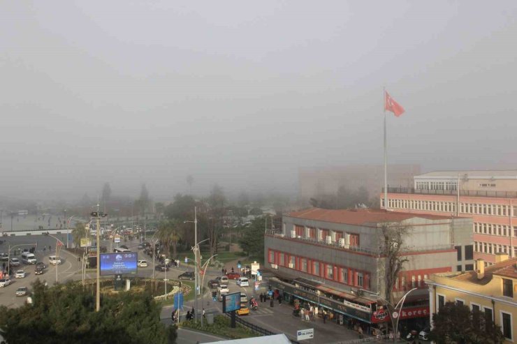 Karadeniz’de sis alarmı: Samsun sahili görünmez oldu