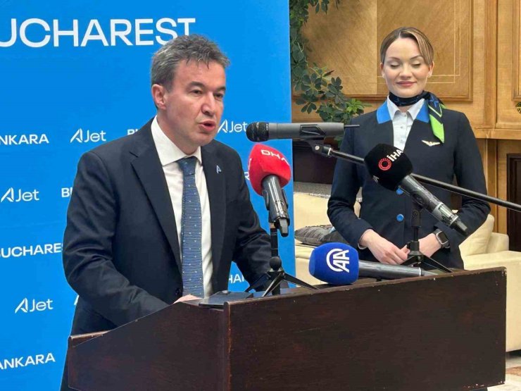 AJet Genel Müdürü Sarp: "2033’te tamamı yeni nesil 200 uçakla operasyonlarımızı sürdürmeyi planlıyoruz"