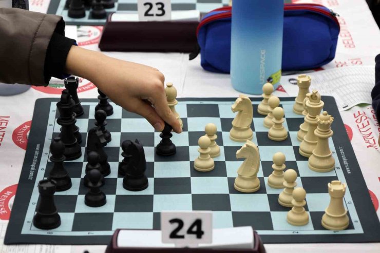 Menteşe’de 23 Nisan’a özel satranç turnuvası