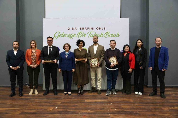 Didim Belediyesi’nden gıda israfı paneli: "Geleceğe bir tabak bırak"