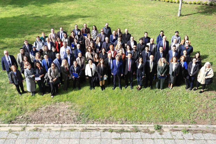 Rektör Yılmaz, başarılı akademisyenlerle bir araya gelmeye devam ediyor