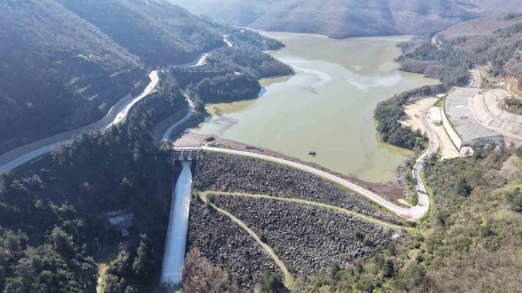 Bursa’da barajların kapakları açıldı