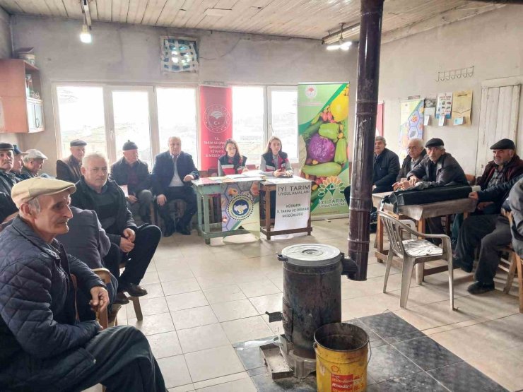 Emet’te çiftçi eğitimi