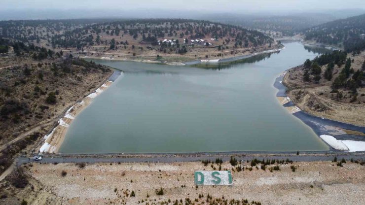 Yağışlarla dolan gölet, binlerce dönüm sulanmadan tekrar boşalacak