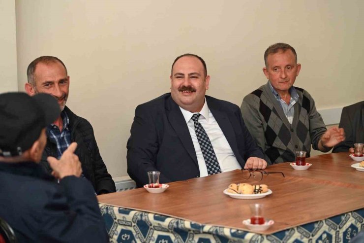 Başkan Hamamcı Yenice Mahallesi’nde incelemeler yaptı, talepleri yerinde dinledi